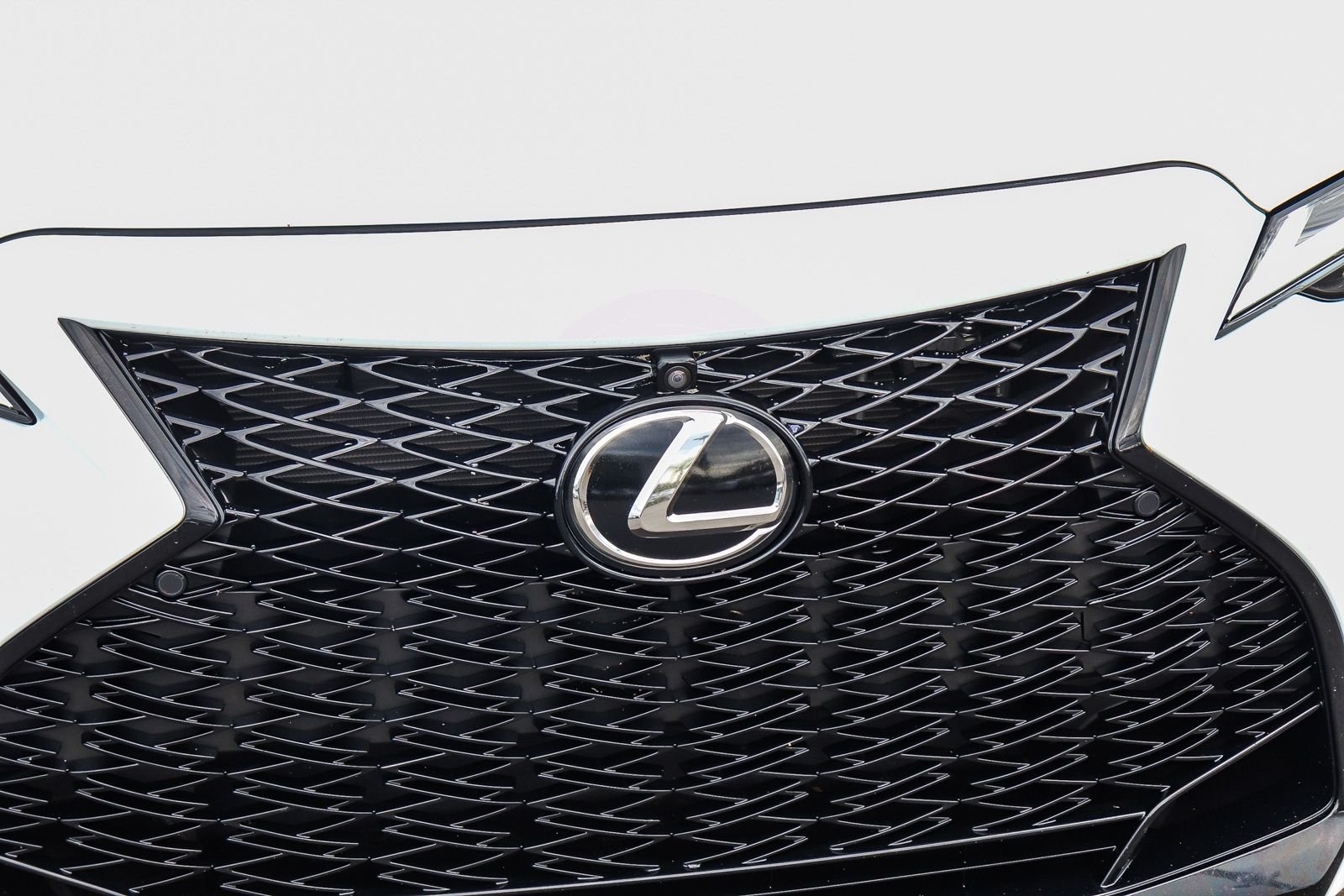 Certified Used 2023 White Lexus 500 F SPORT Performance Premium image 13
