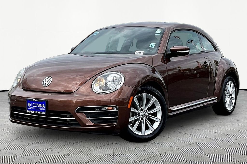 Used 2017  Volkswagen 1.8T SE image 3