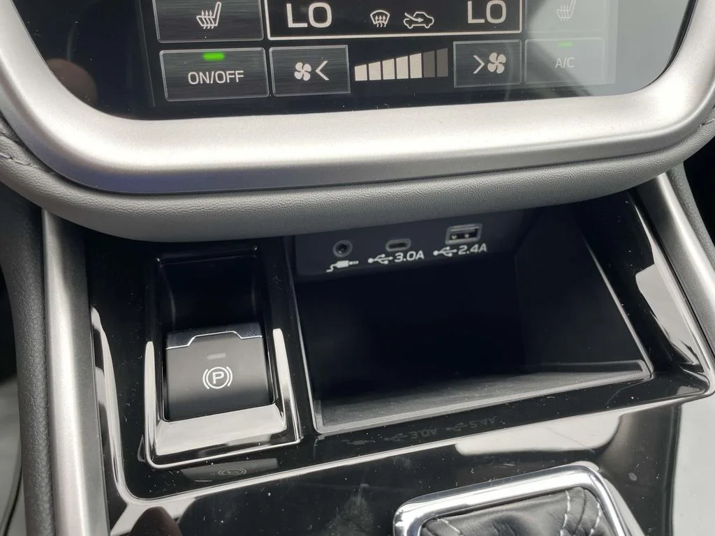 Certified Used 2025 Ice Silver Metallic Subaru Premium image 16