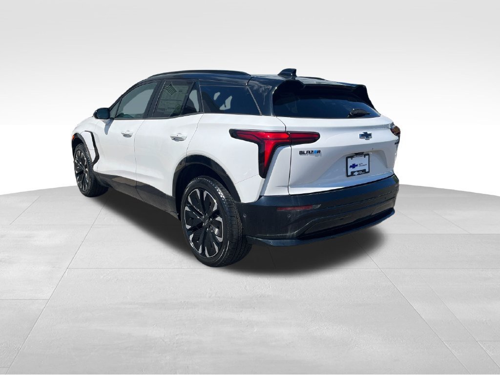 2025 Chevrolet Blazer EV RS - Photo 3