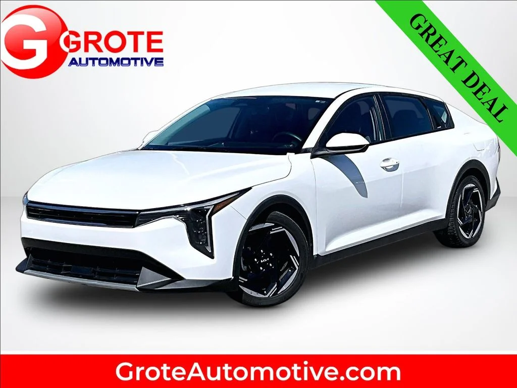 Used 2025 White Kia EX image 1