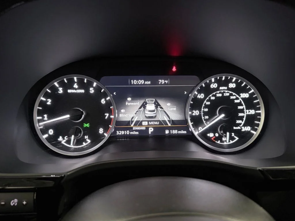 Certified Used 2023 Gray INFINITI PURE image 13