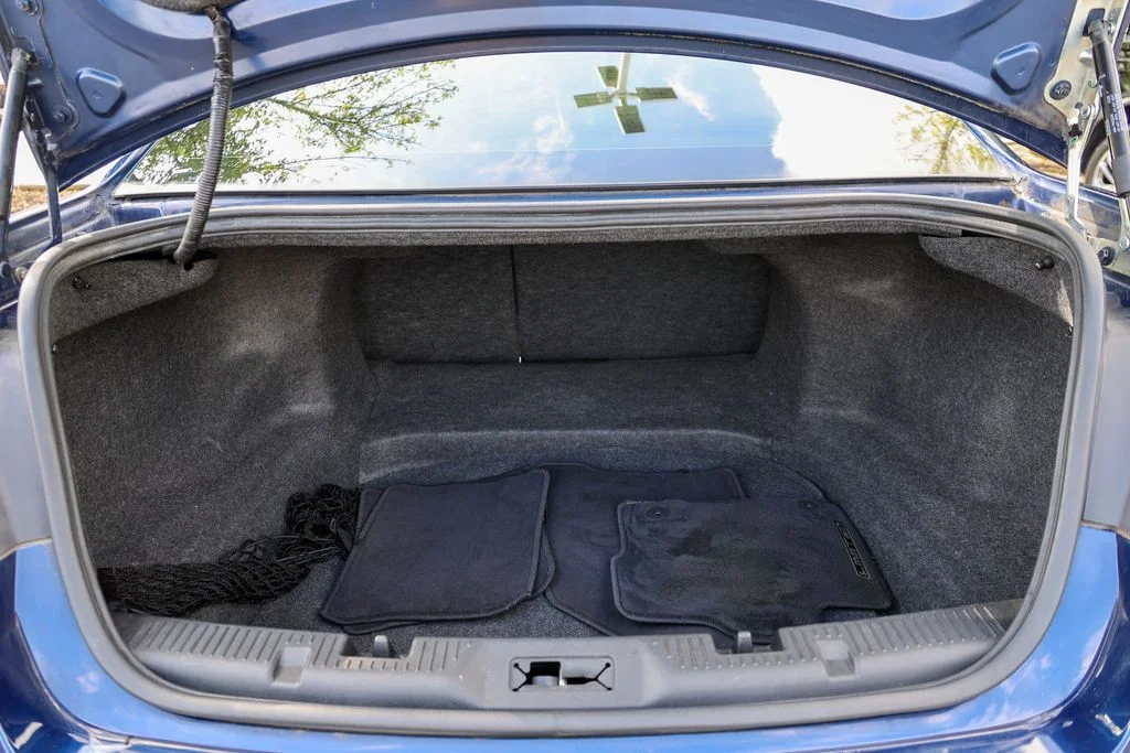 Used 2012 Blue Ford Limited image 32