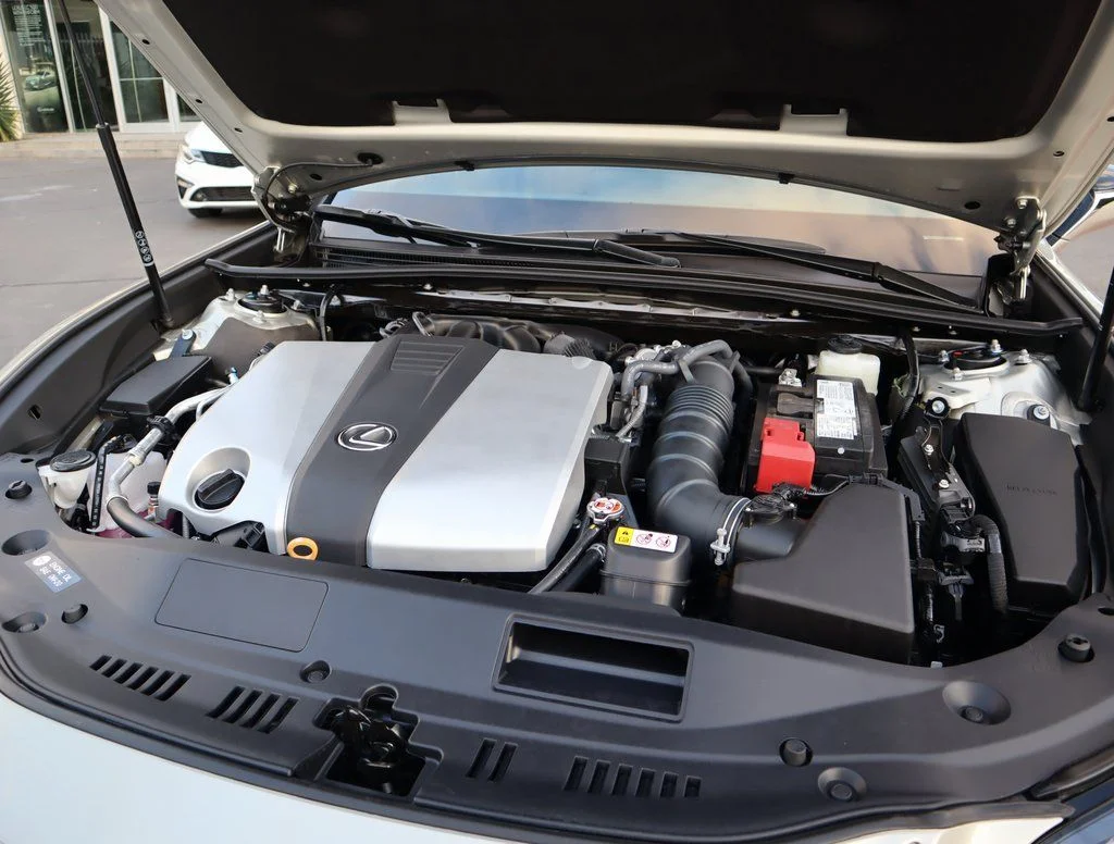 Used 2025 Beige Lexus 350 image 14
