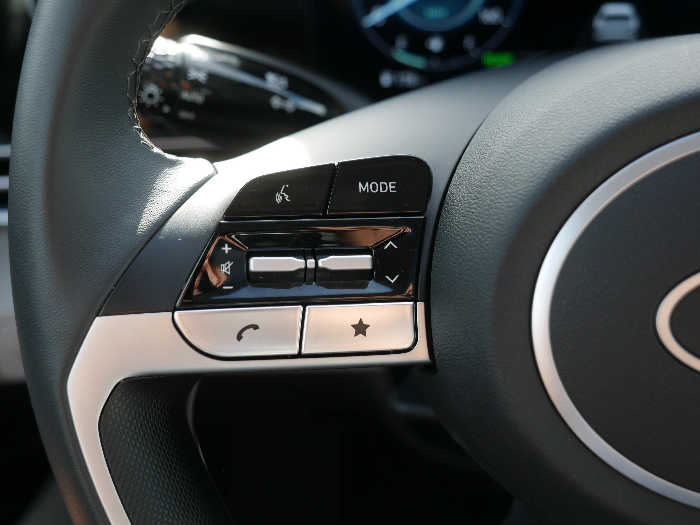 2026 Hyundai Elantra Limited - Photo 31