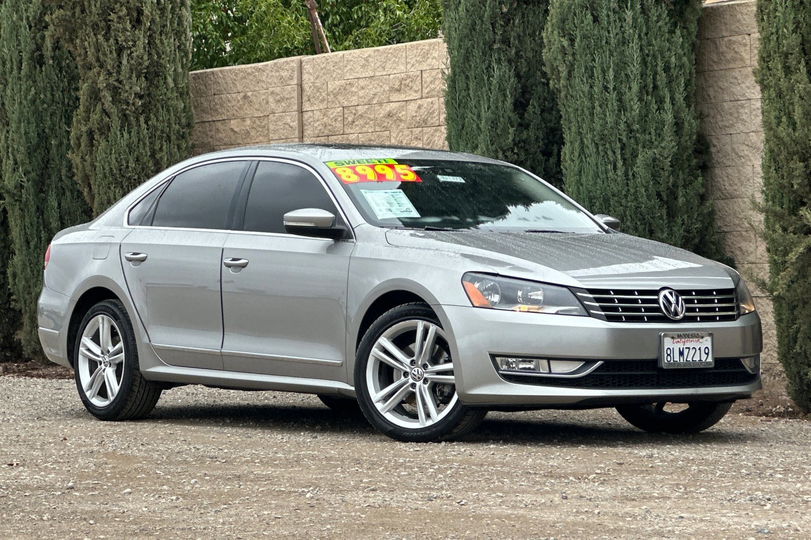 2014 Volkswagen Passat SEL Premium
