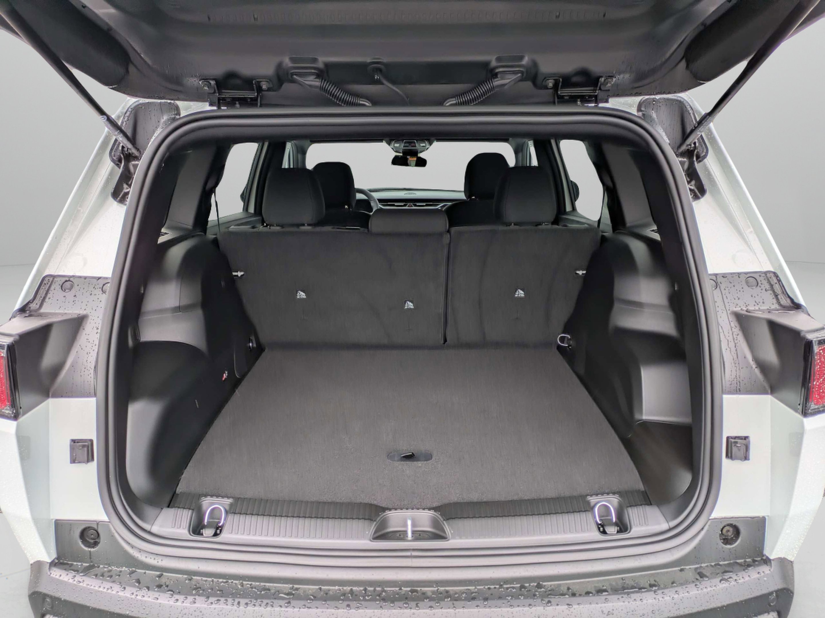 New 2026 Bright White Clearcoat Jeep Laredo image 9