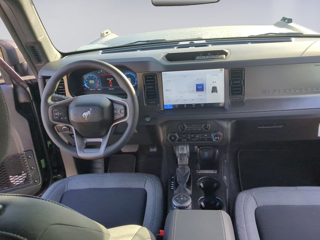 2025 Ford Bronco 4-Door Base - Photo 14