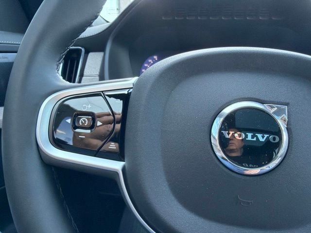 New 2026 White Volvo T8 Ultra image 25