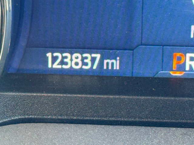 Used 2022 White Ford XLT image 19