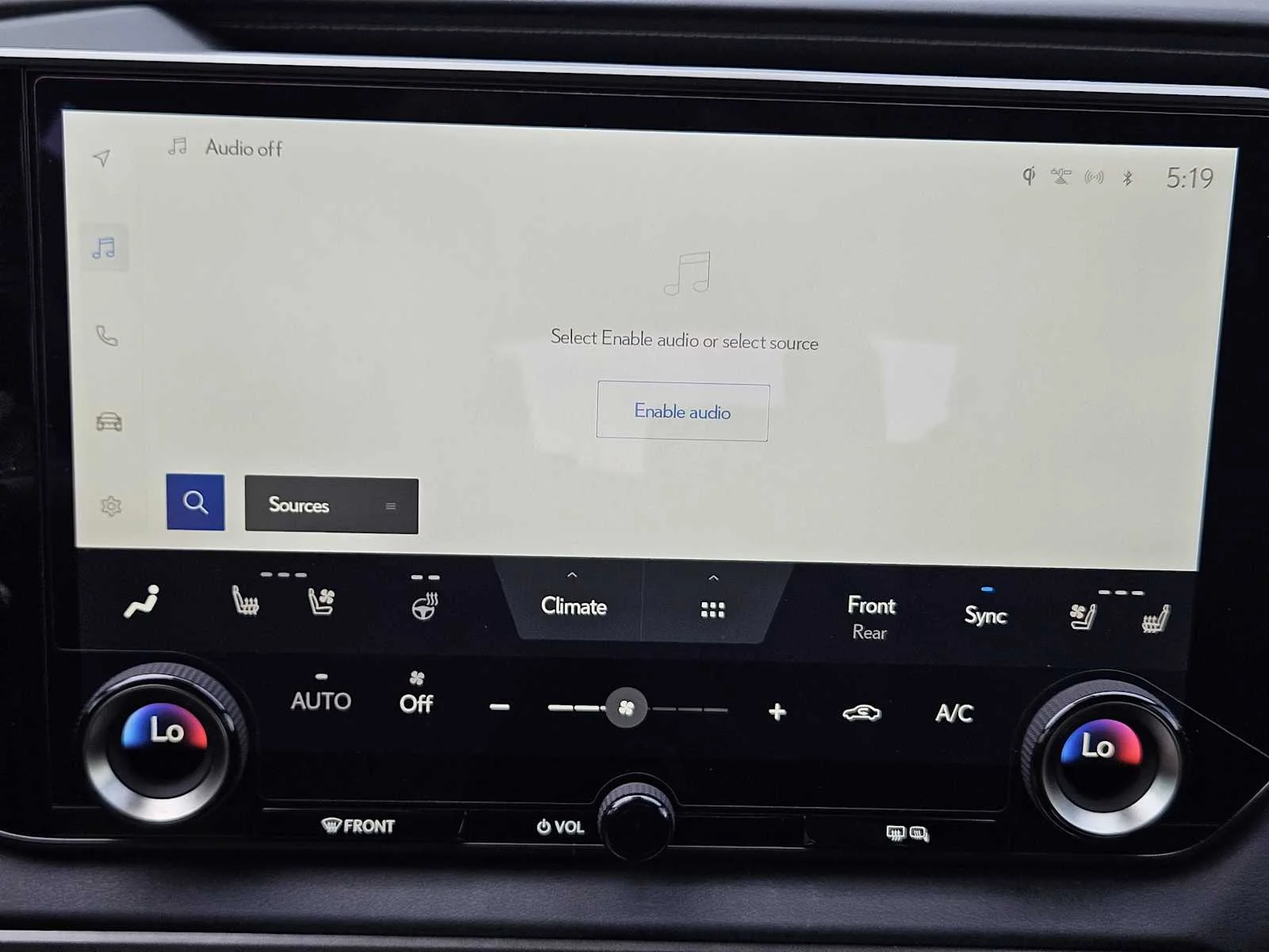 Certified Used 2025 IRIDIUM Lexus Premium Plus image 11