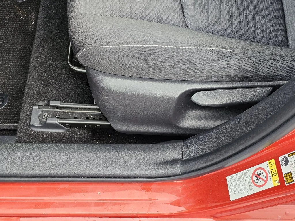 Used 2019 Red Toyota SE image 17