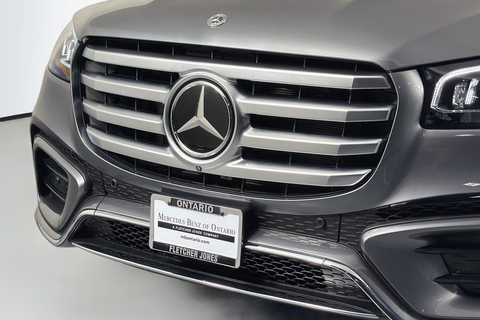 Certified Used 2025 Selenite Grey Metallic Mercedes-Benz 450 image 14