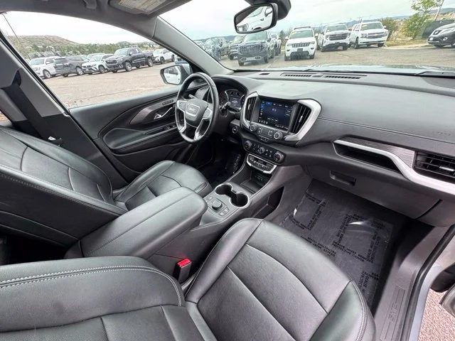 Certified Used 2024 Sterling Metallic GMC SLT image 28