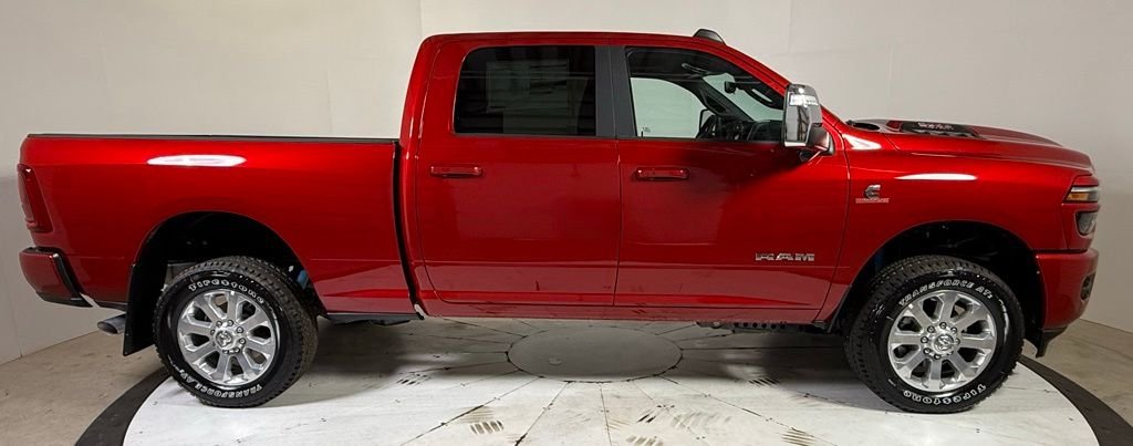 2026 RAM 2500 Laramie - Photo 8