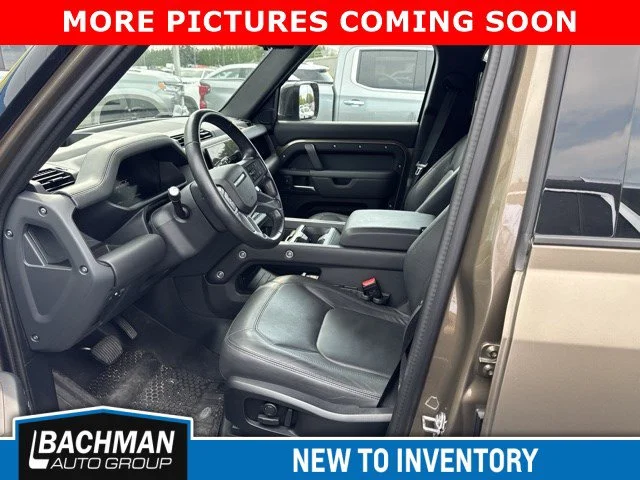 Used 2025 Gondwana Stone Metallic Land Rover X-Dynamic SE image 5
