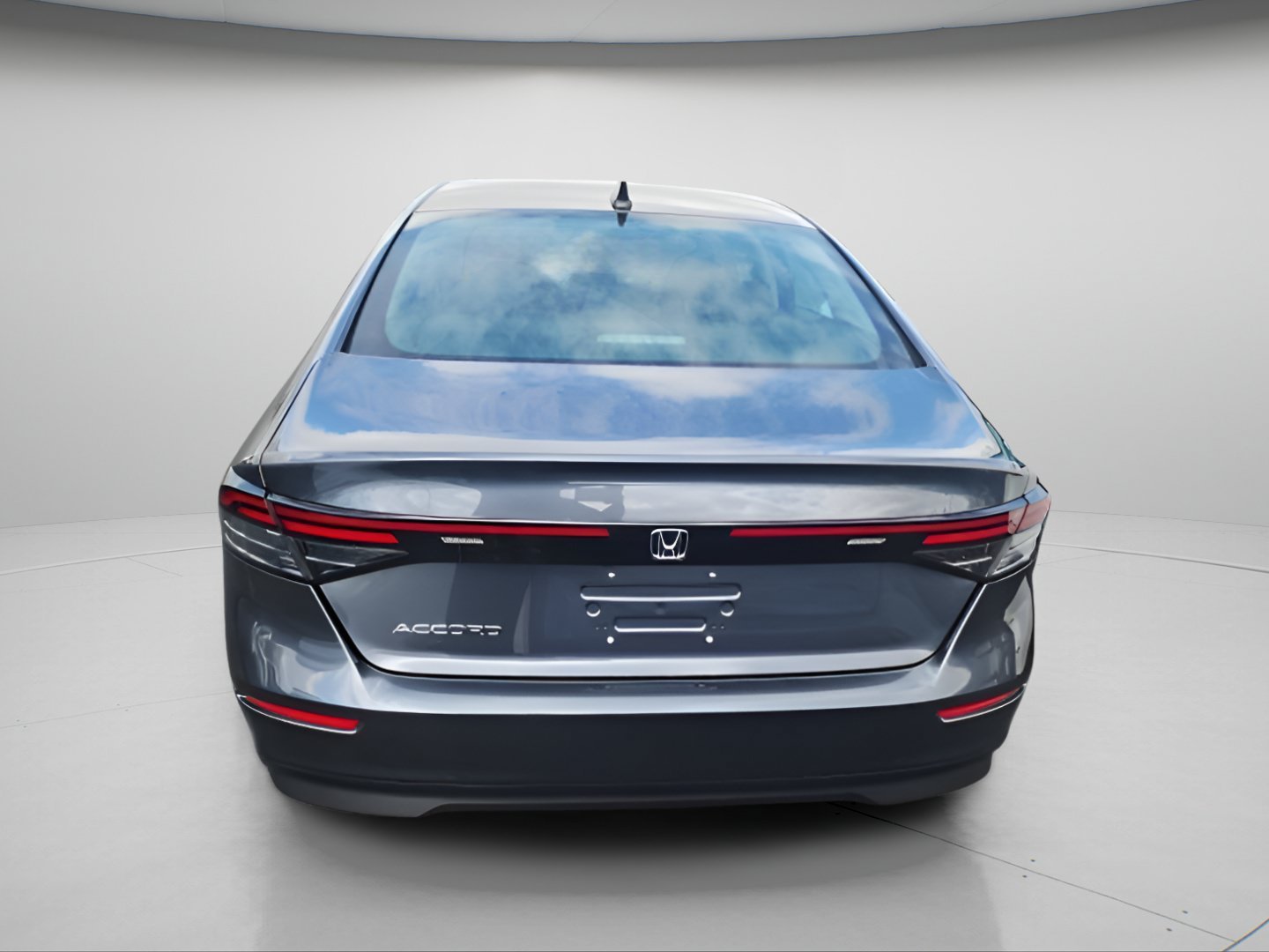 New 2026 Meteorite Gray Metallic Honda SE image 6