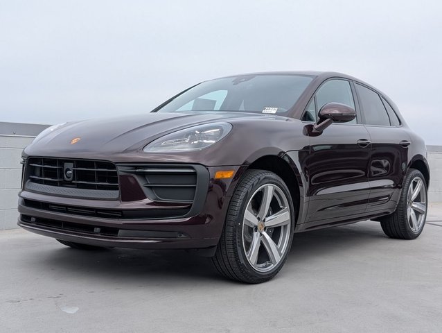 2026 Porsche Macan 
