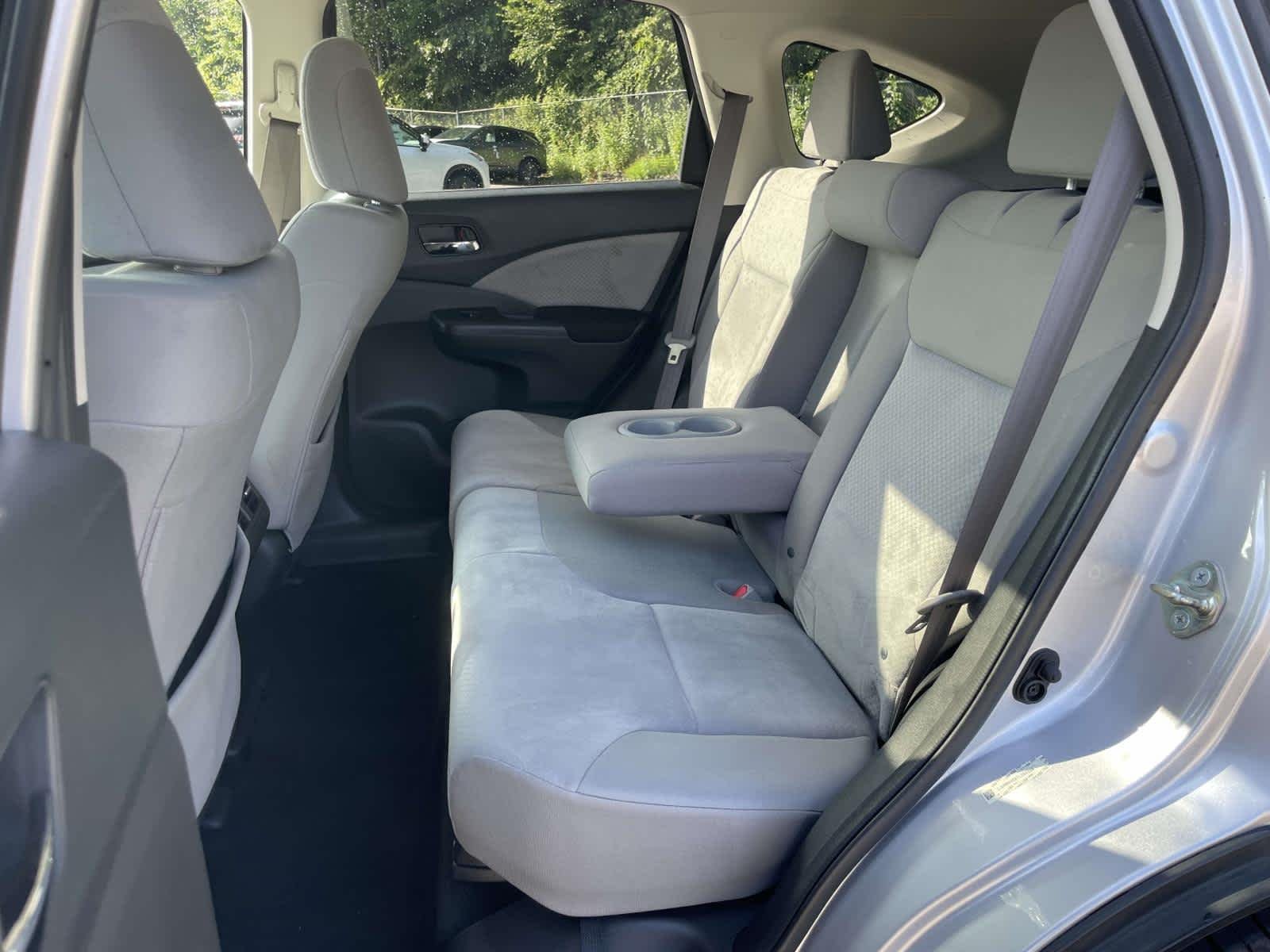 Used 2015 Alabaster Silver Metallic Honda EX image 24