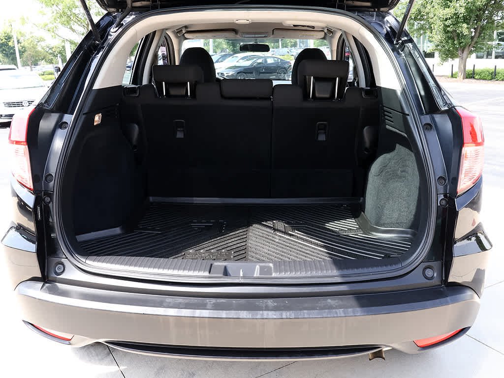 2017 Honda HR-V LX - Photo 19