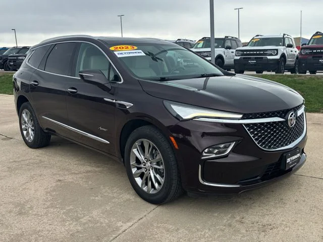 2023 Buick Enclave Avenir AWD's photo