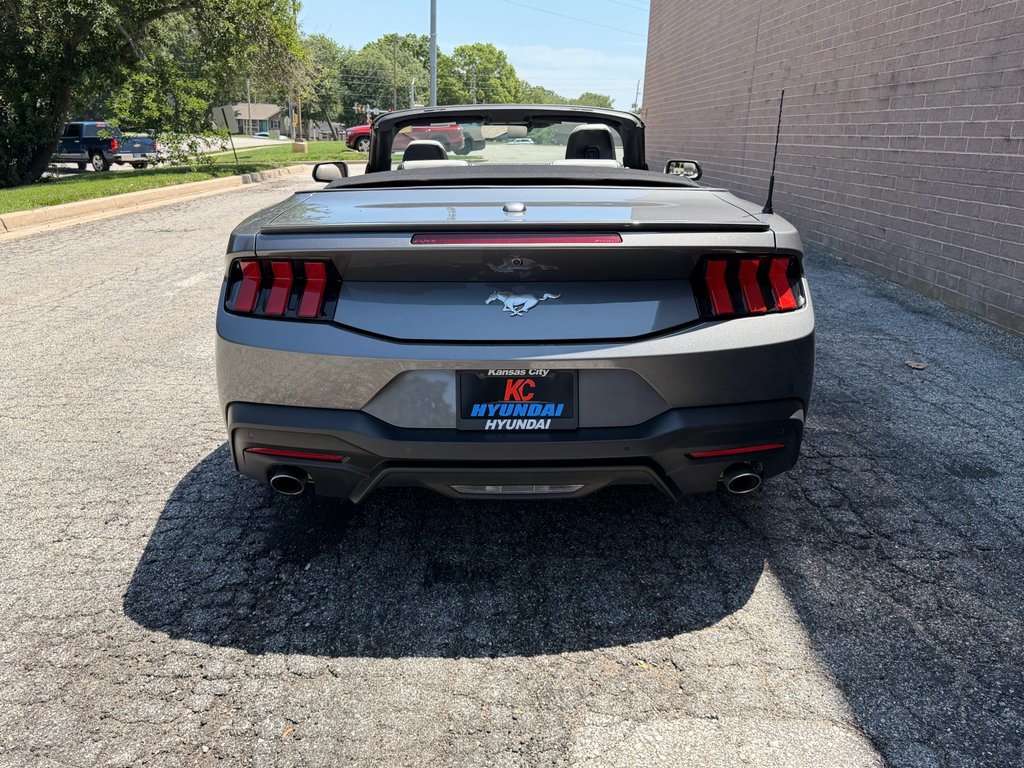 Used 2024 Carbonized Gray Metallic Ford EcoBoost Premium image 6
