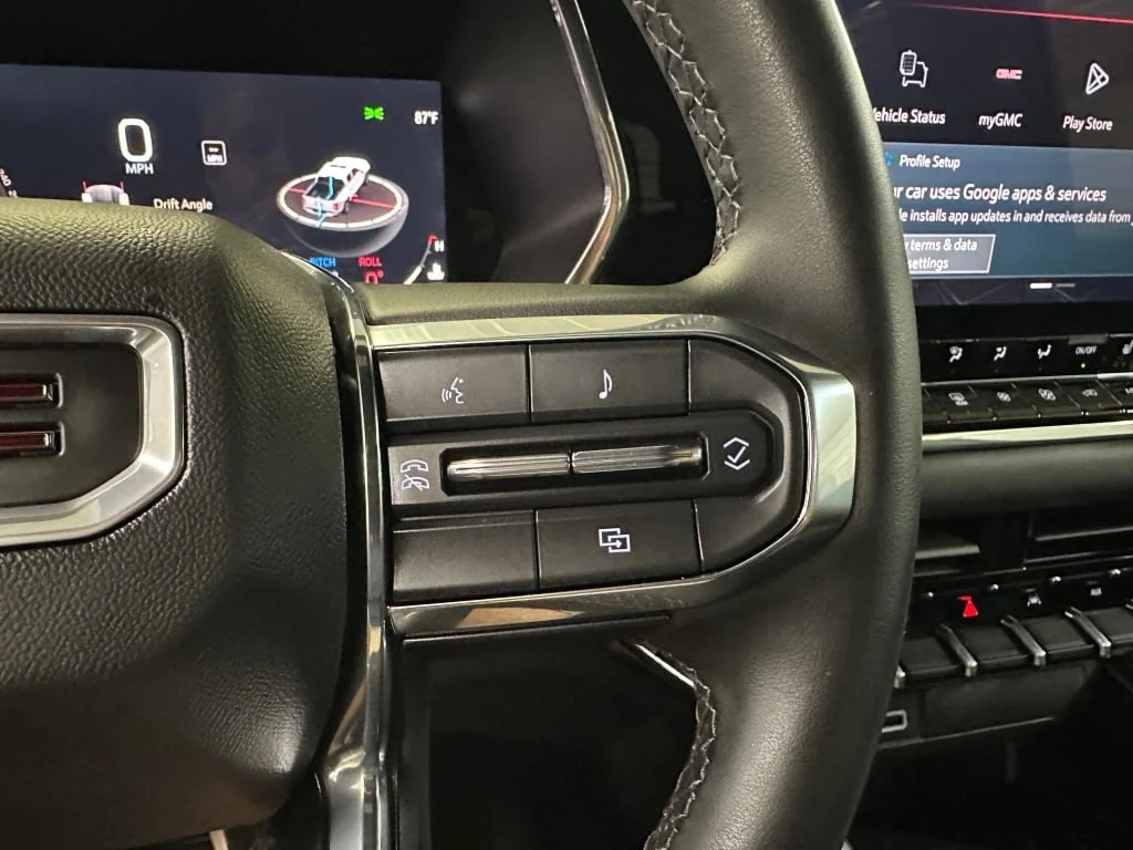 Certified Used 2026 Onyx Black GMC Elevation image 11