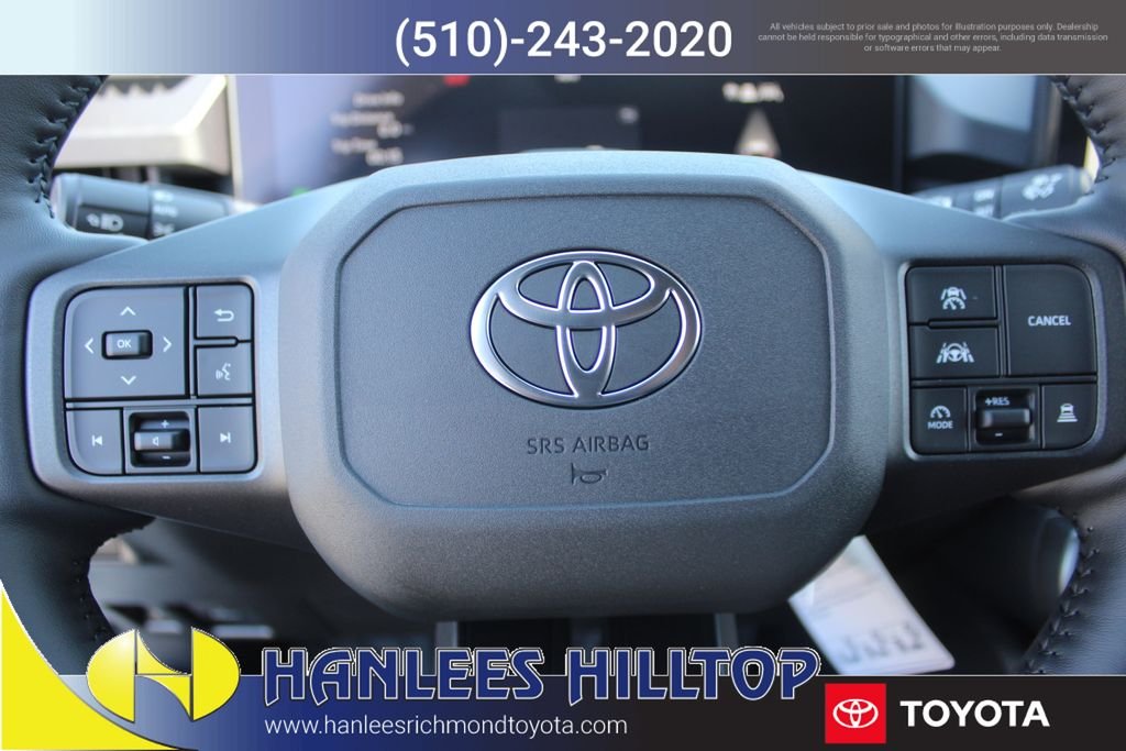 New 2026 Wind Chill Pearl with Midnight Black Metallic roof <sup>1</sup> Toyota  XSE image 31