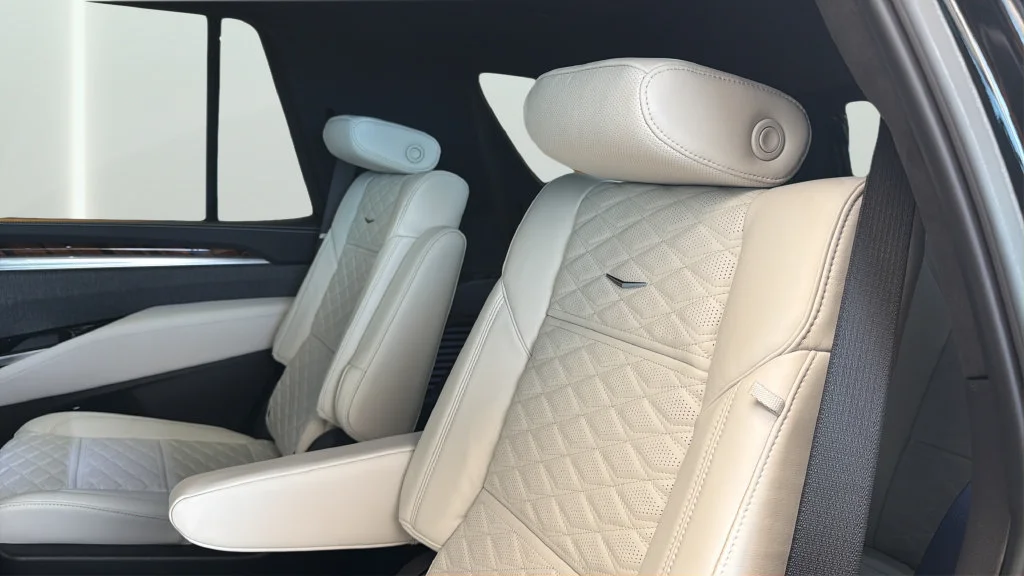 2026 Cadillac Escalade Platinum Sport - Photo 22