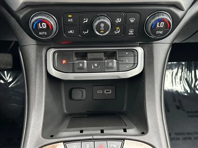 Used 2023 Blue GMC SLE image 29
