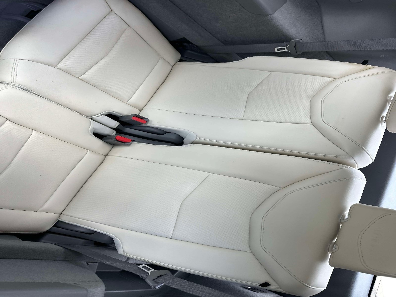 Used 2021 Garnet Metallic Cadillac Premium Luxury image 12