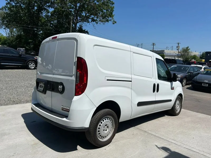 Used 2022 White Ram Tradesman Cargo Van 4D image 28