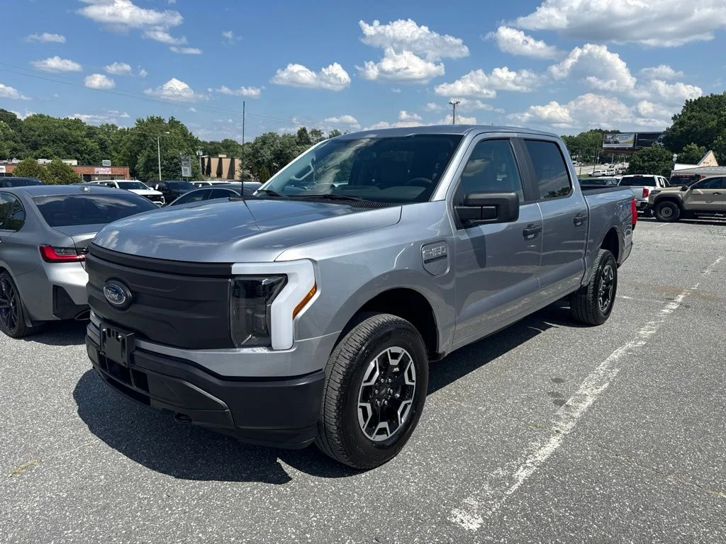 Used 2023 Silver Ford Pro image 1
