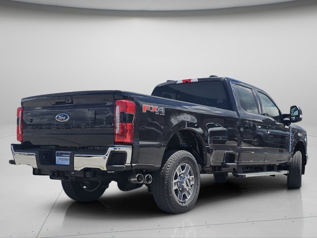 New 2026 Agate Black Metallic Ford LARIAT image 26