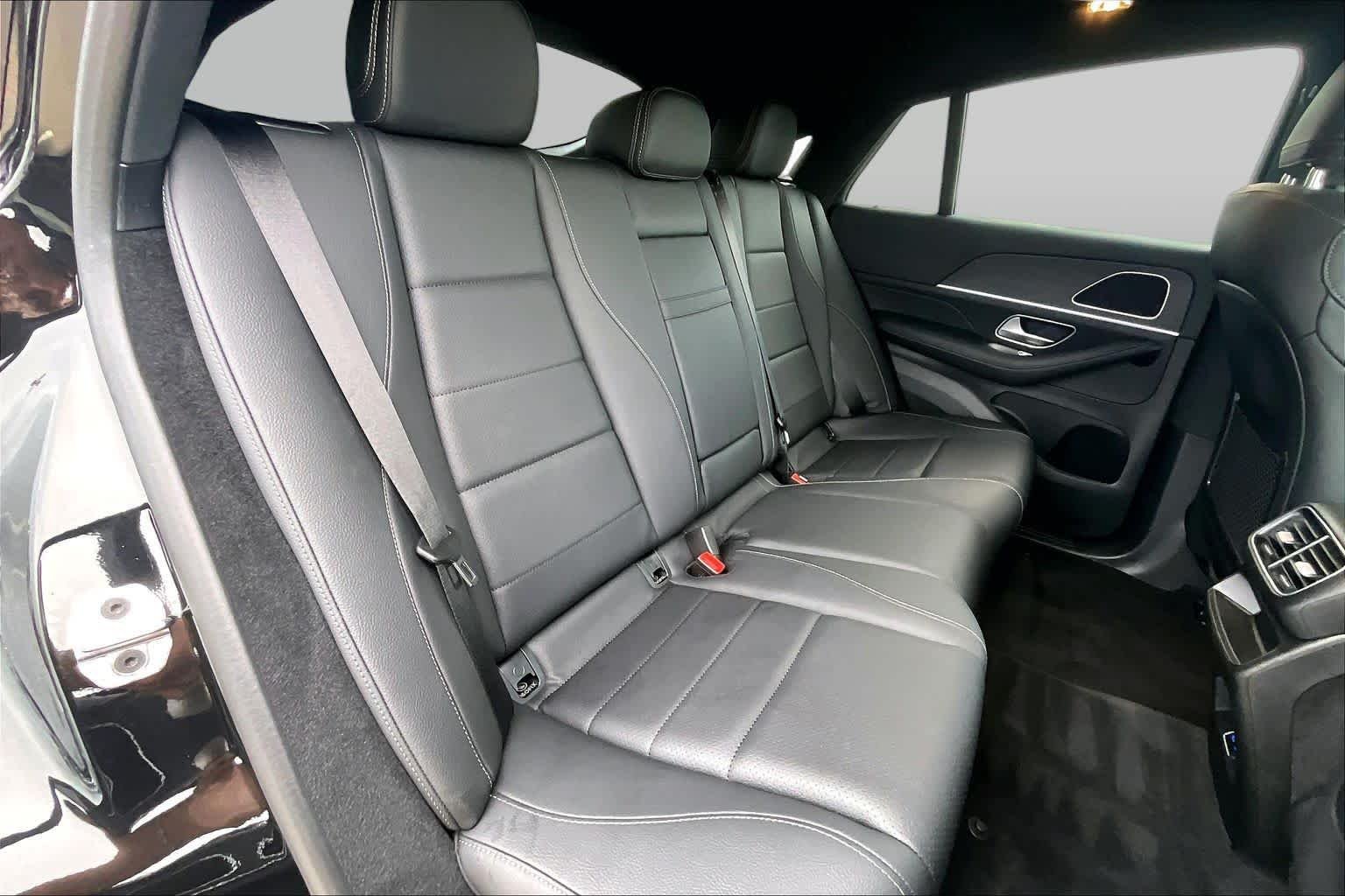 Used 2026 Obsidian Black Metallic Mercedes-Benz GLE 450 image 18