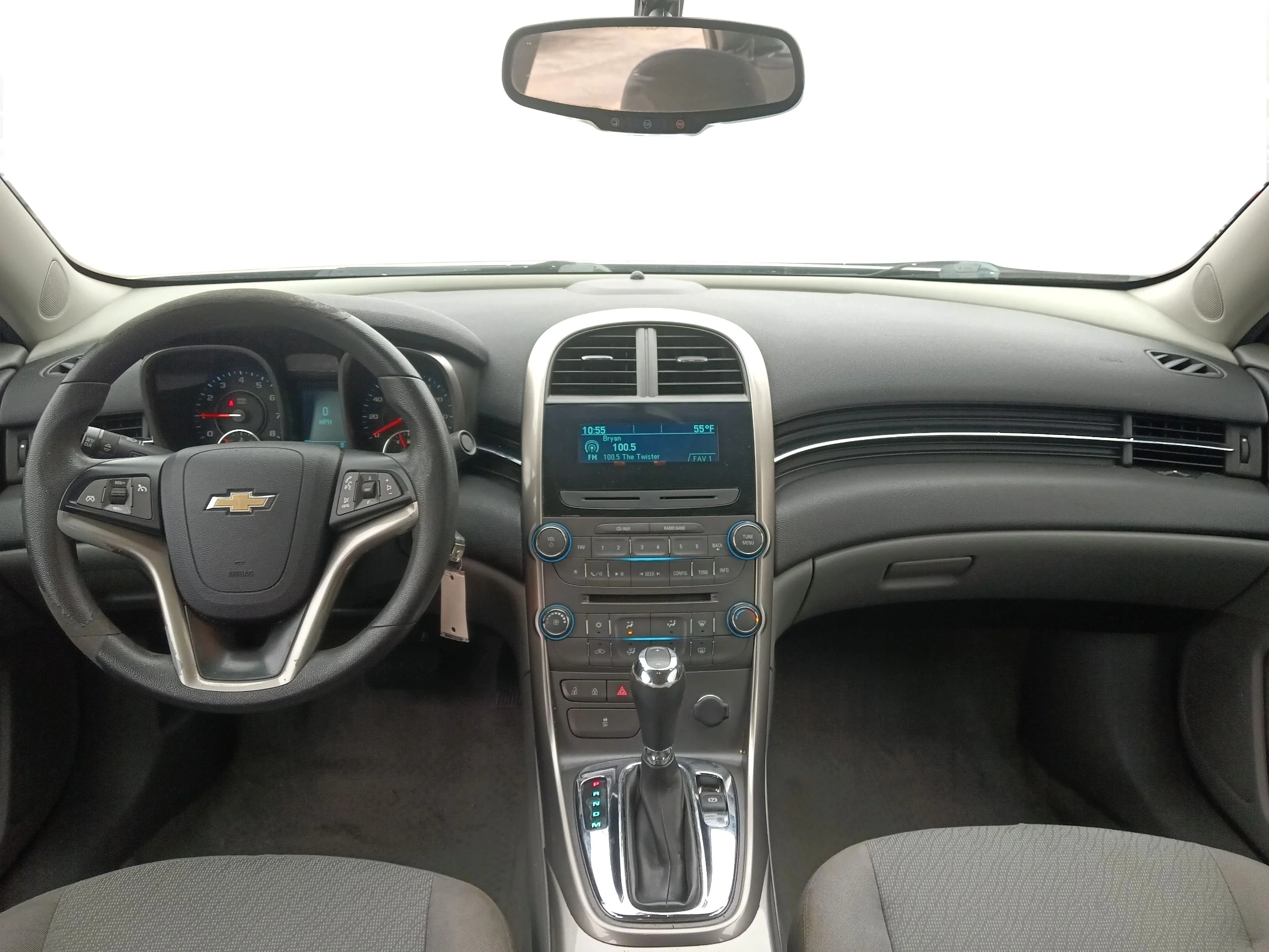 Used 2013 Silver Chevrolet 1FL image 20