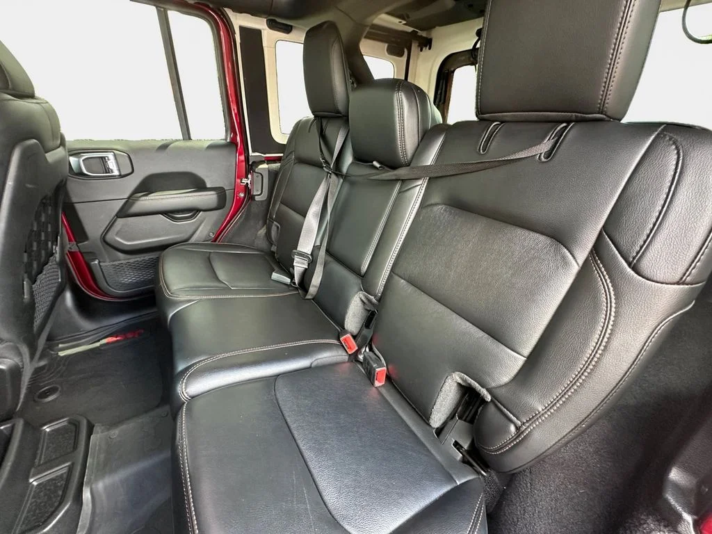 Used 2022 Red Jeep Unlimited Rubicon 392 image 9