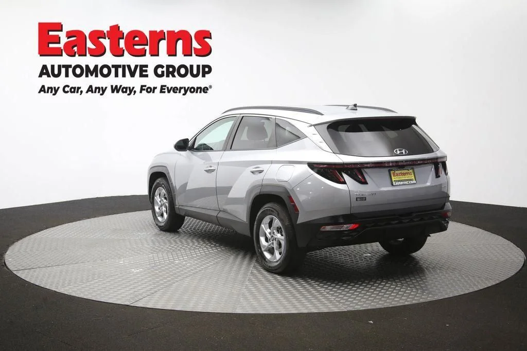 Used 2022 Silver Hyundai SEL image 61
