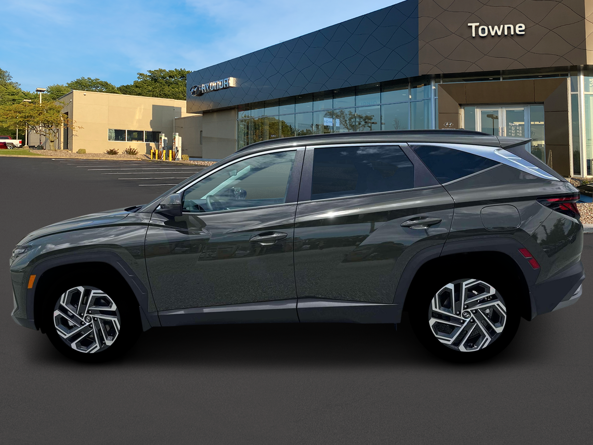 New 2026 Green Hyundai SEL Plus AWD image 3