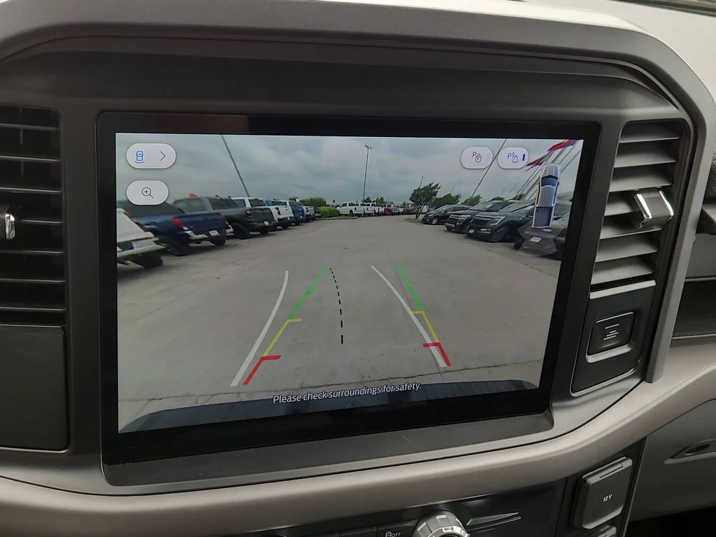 Used 2025 White Ford XLT image 24