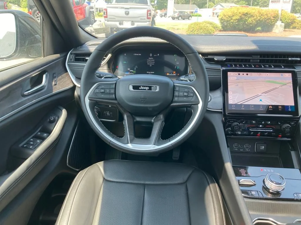 New 2024 Silver Zynith Jeep 4xe image 14