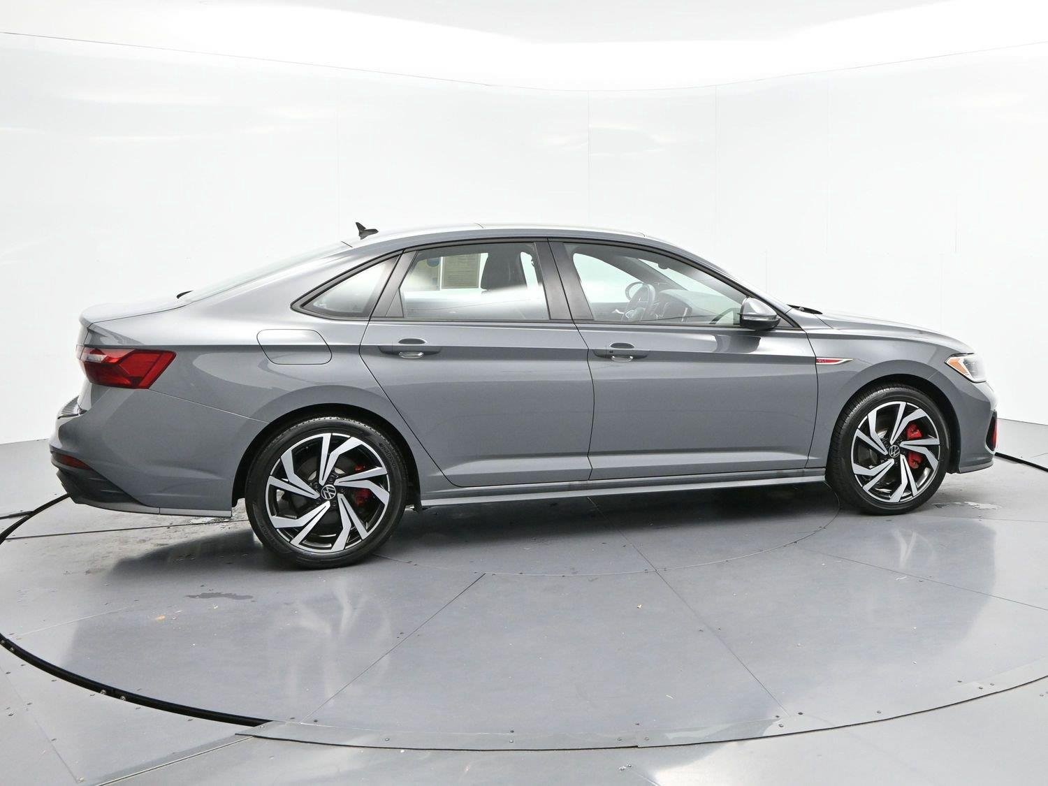 Used 2024 Pure Gray Volkswagen Autobahn image 8