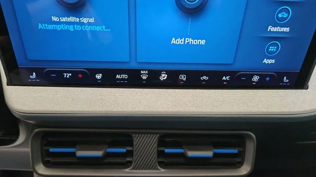 New 2026 White Ford XLT image 18