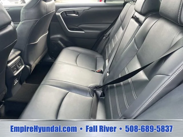 2025 Toyota RAV4 XLE Premium - Photo 16