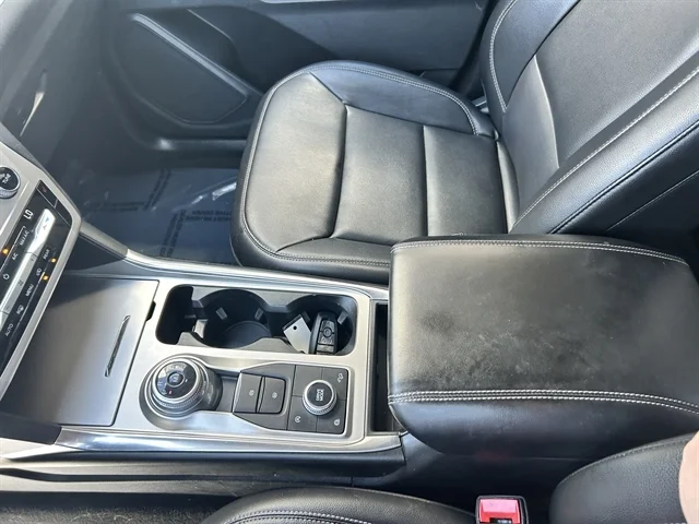 Used 2021 Gray FORD XLT image 37