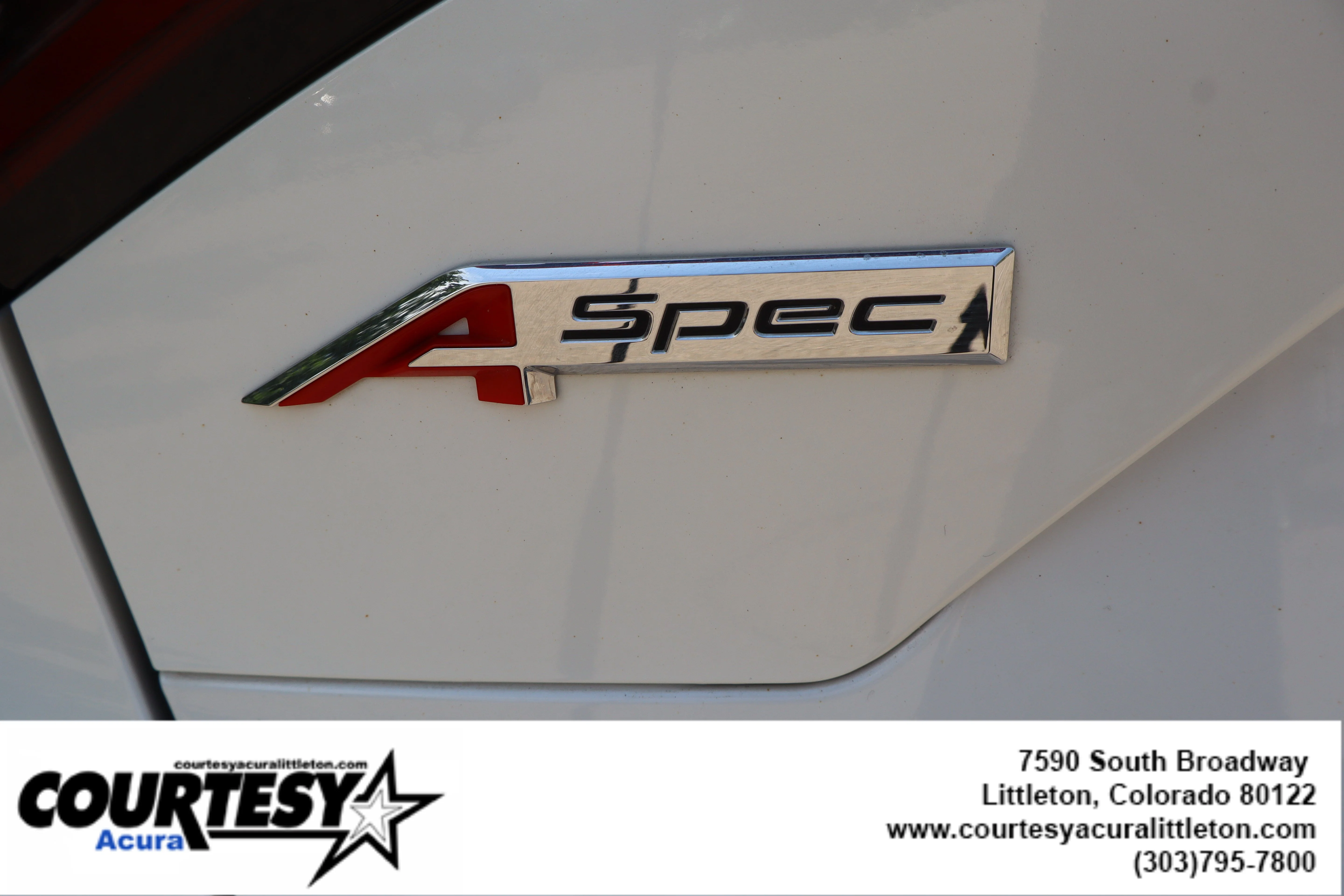 Used 2023 Platinum White Pearl Acura SH-AWD with A-Spec Package image 6