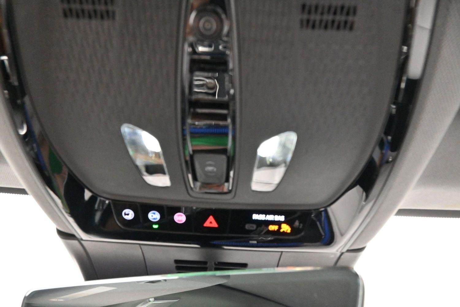 Used 2025 Crystal White Tricoat Cadillac Sport 1 image 29