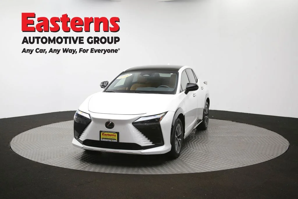 Used 2023 White Lexus 450e Premium image 55