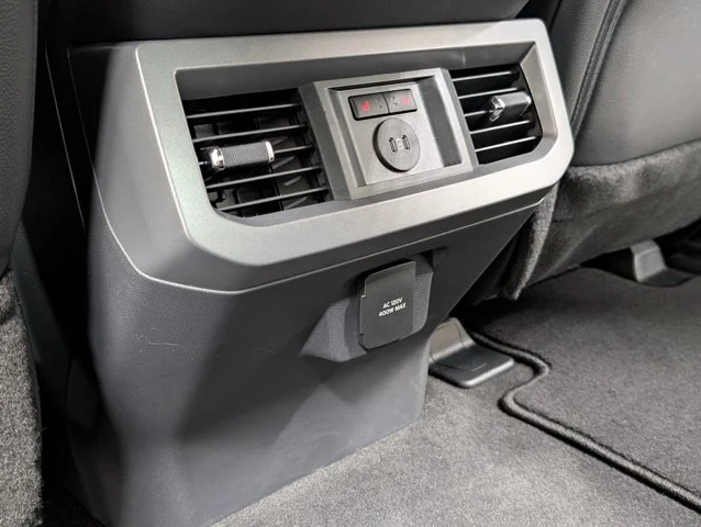 New 2026 Agate Black Metallic Ford F-250® Lariat® image 57