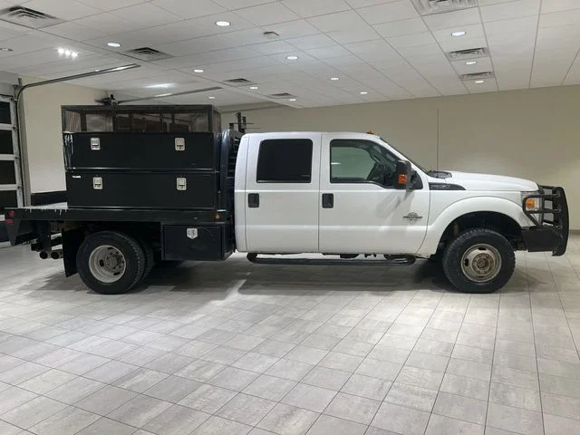 Used 2016 White Ford XL image 6